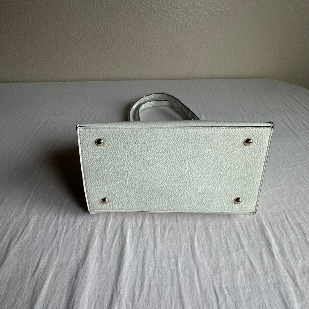 Vanessa Williams Bone Mint Pebble Grain Tote Bag VW-30-BONMNT NWT - Picture 10 of 13